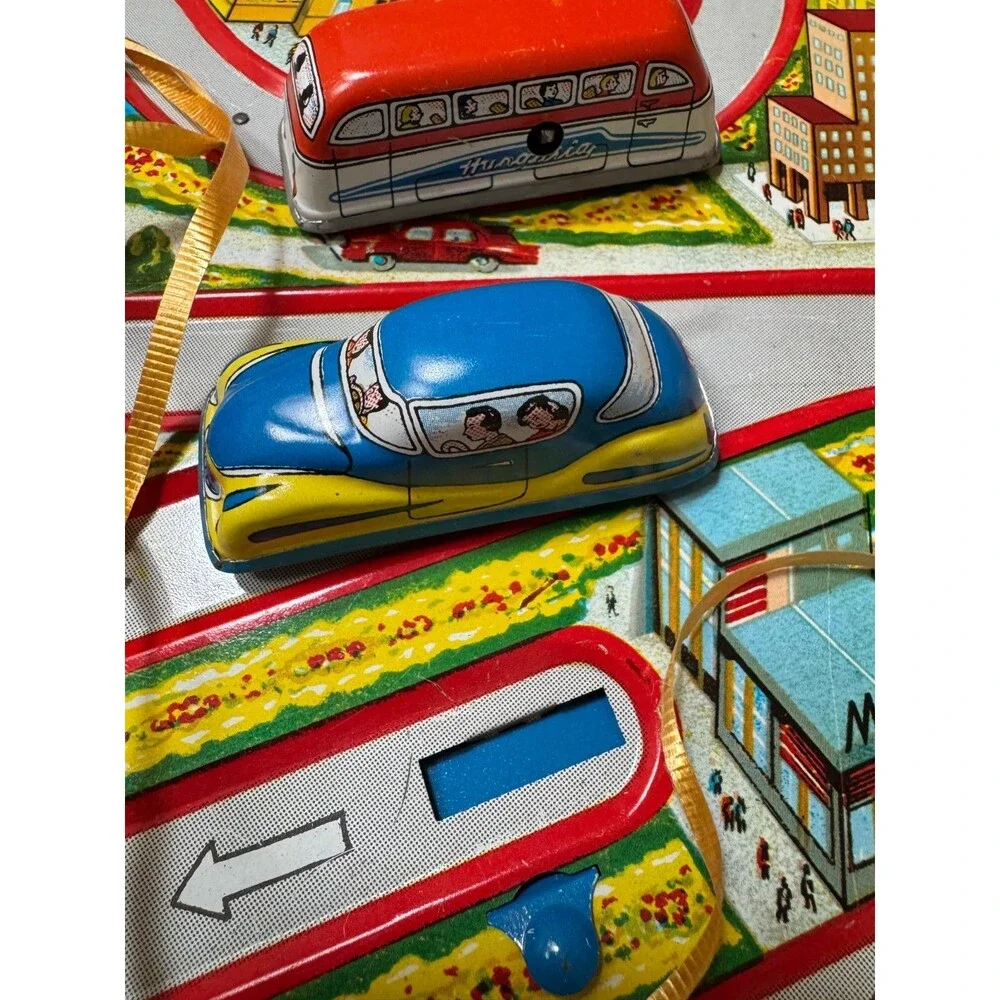 Vintage Hungarian Tin Wind-Up Traffic Game Polimetal Közlekedési Játék -RARE